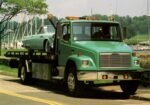 1999 Freightliner FL 70 Roll-On Wrecker Truck